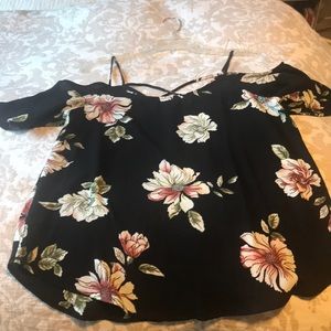 Kaileigh size small blouse